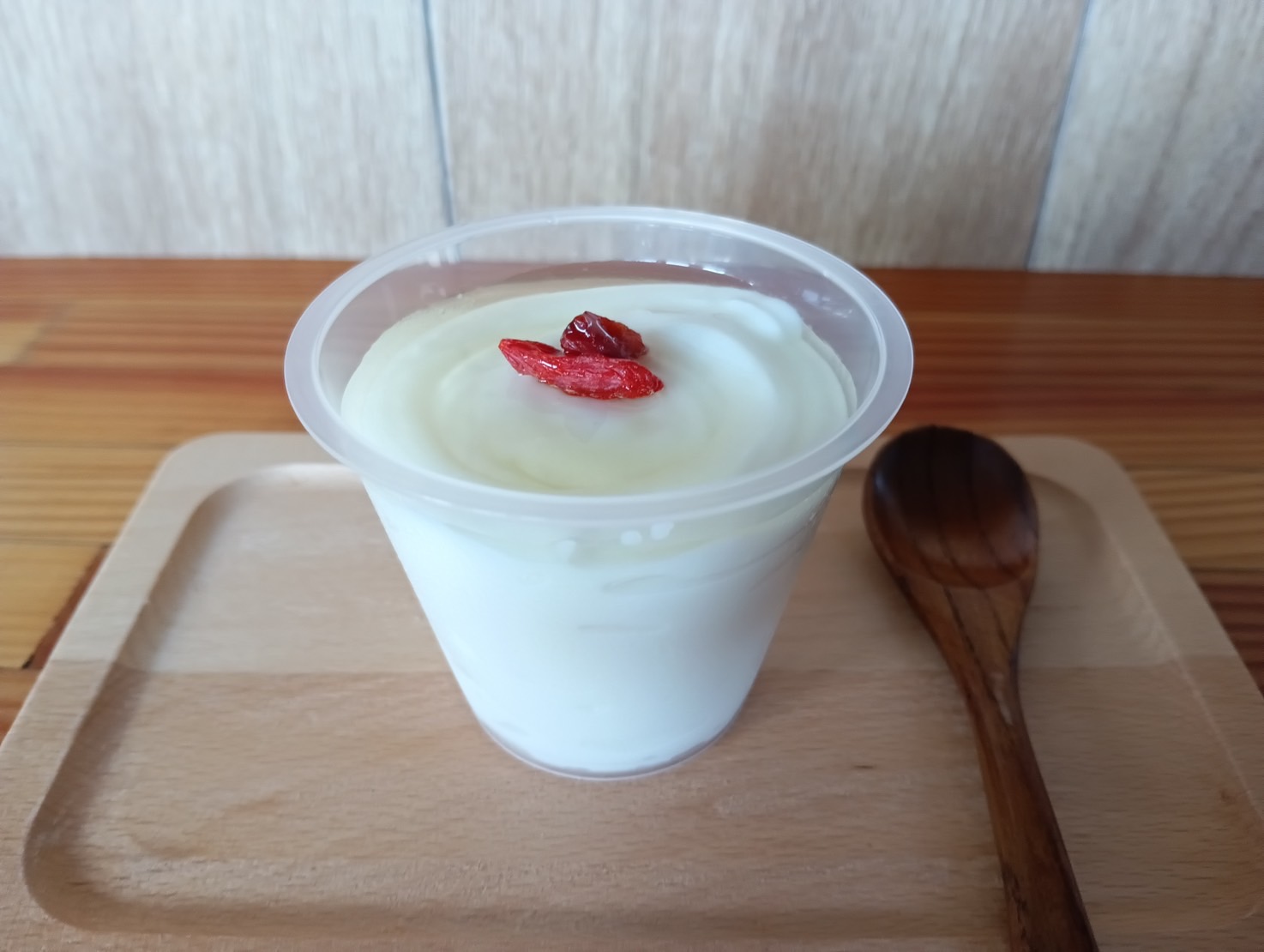 K'sはうす特製米粉プリン